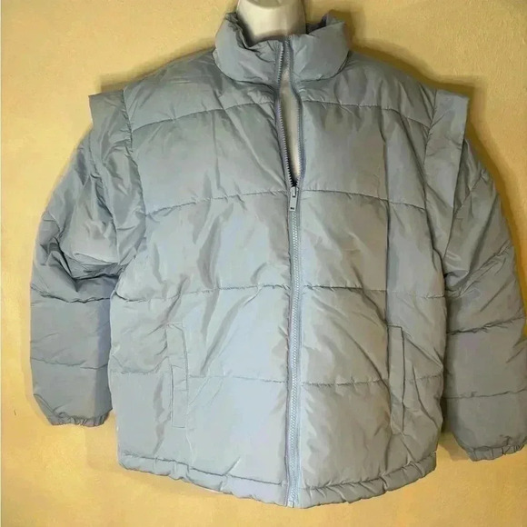Snap Off Sleeve Nylon Puffer Jacket - Picture 4 of 9